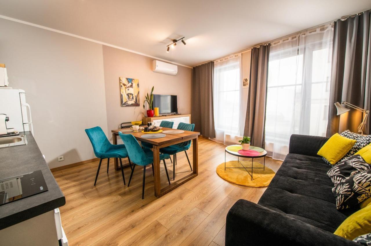 Apartament Miodowa 42 Z Miejscem Parkingowym Krakow Bagian luar foto