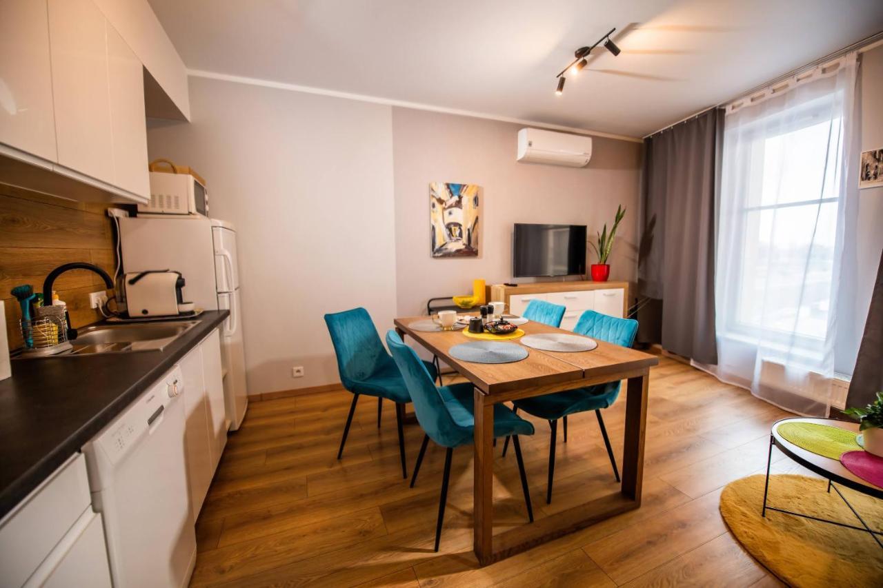 Apartament Miodowa 42 Z Miejscem Parkingowym Krakow Bagian luar foto