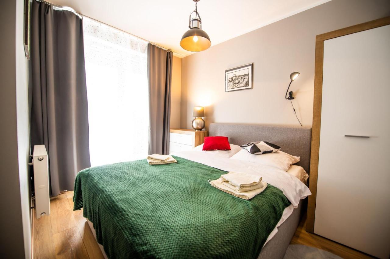 Apartament Miodowa 42 Z Miejscem Parkingowym Krakow Bagian luar foto